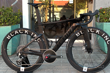 FACTOR ONE KIT FRAME