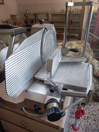 affettatrice professionale trifase