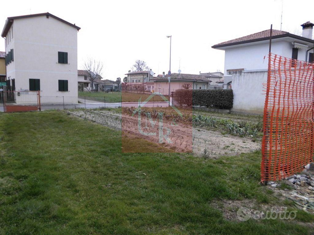 TERRENO EDIFICABILE in zona residenziale a San Mar - More