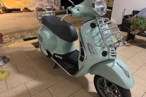 Vespa gts 300