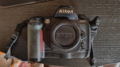 Nikon D100 reflex digitale corpo funzionante