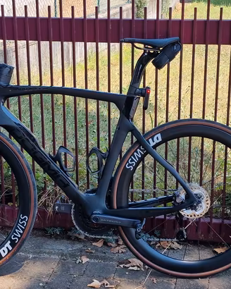Pinarello Dogma F12 2023 disk