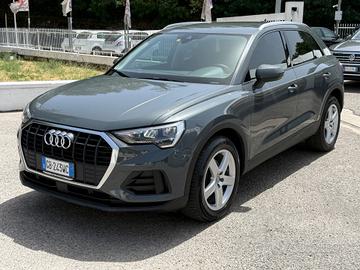 Audi Q3 35 TDI S tronic Business Advanced
