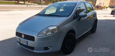 FIAT Grande Punto - 2010