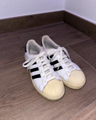 Scarpe ADIDAS Superstar in Pelle Bianco e Nero