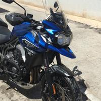TRIUMPH TIGER 1200 XCX