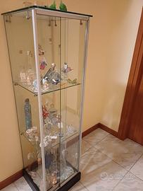 vetrinetta completa di collezione grappe 