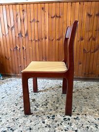 Sedie di legno