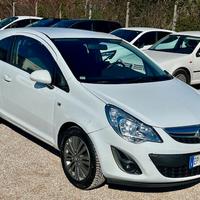 Opel Corsa 1.2 3 porte - 2013