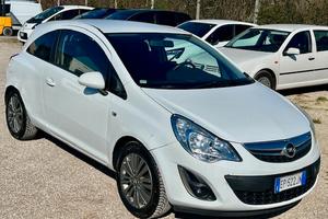 Opel Corsa 1.2 3 porte - 2013