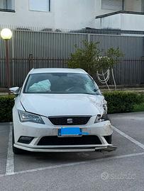 seat leon st station wagon 1.4 tgi 2014 sinistrata