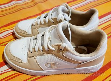 Scarpe Champion numero 37.5