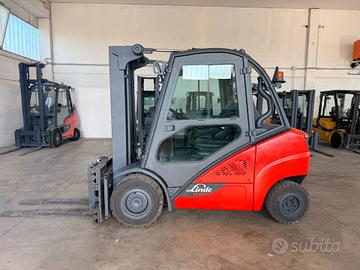 CARRELLO ELEVATORE MULETTO DIESLE LINDE 30 QUINTAL