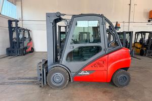 CARRELLO ELEVATORE MULETTO DIESLE LINDE 30 QUINTAL