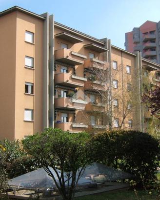 3 LOCALI A BRESCIA