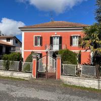 VILLA SINGOLA A CASALVIERI