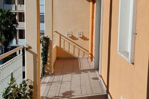 Trilocale di 100 mq con terrazzino, box