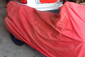 Telo copri moto sagomato