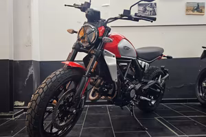 Ducati Scrambler Icon Red 800 - 2026 - KM 46