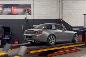 Honda s2000 