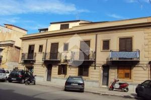 2 LOCALI A PALERMO