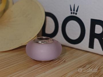 charm in vetro di murano rosa opaco pandora