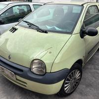RENAULT TWINGO per ricambi usati