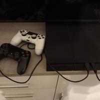 ps4 più controller