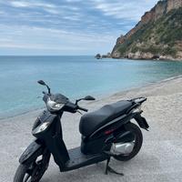 Sh 125