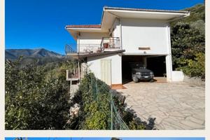 Villa indipendente a Magauda