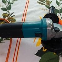 Smerigliatrice Makita 9554nb