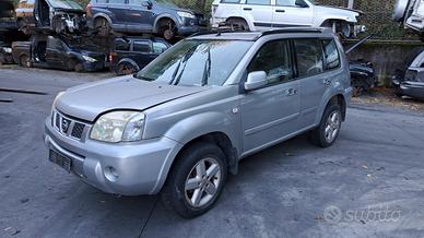 NISSAN X-TRAIL 2005 SOLO PER RICAMBI