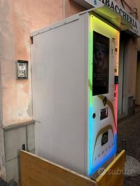 Distributore automatico sigarette