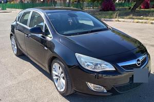 Opel Astra J Cosmo 2010