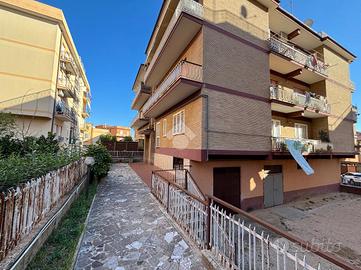 3 LOCALI A GENZANO DI ROMA