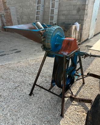 Mulino per trattore