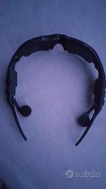 occhiali con cuffie