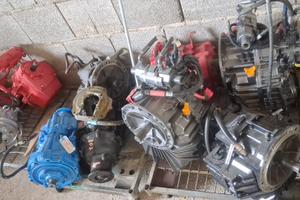 INVERTITORI ZF TECNO DRIVE TWIN DISK PIEDI VOLVO