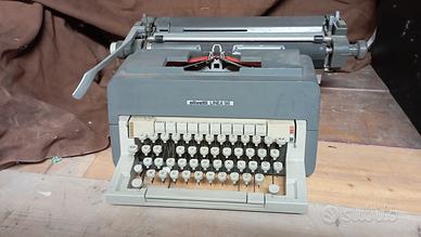 macchine da scrivere olivetti