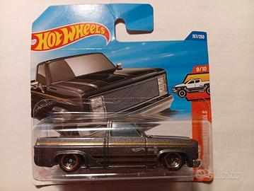 Hot Wheels 2025 '83 Chevrolet Silverado 157/250