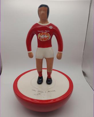 Scultura subbuteo gigante Varese Stefano Puzzo