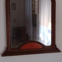 Specchiera con cornice in legno