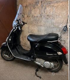 Vespa 300 del 2008