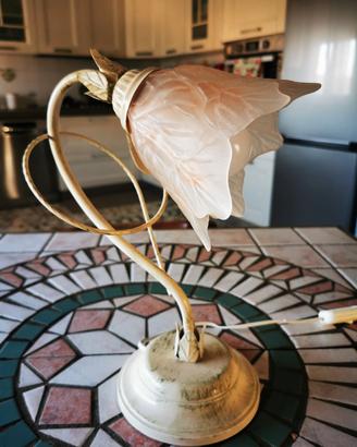 Lampada da tavolo