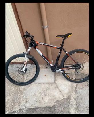 BICI KTM