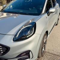 Ford Puma ST LINE con cerchi del 20