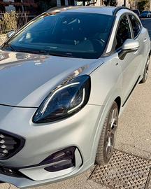 Ford Puma ST LINE con cerchi del 20