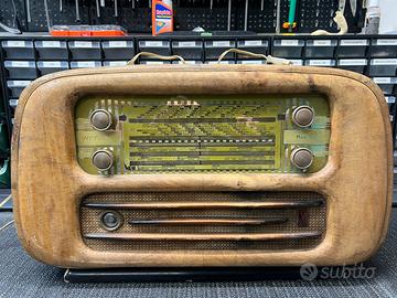Radio Victor Mod. 560 vintage