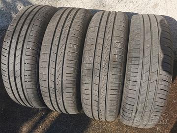 Cerchi in lega+gomme 175/65R15 TOYOTA YARIS