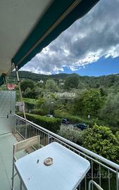 Ampio bilocale ristrutturato con terrazzino